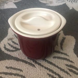 Vintage Hall crock. Made in USA